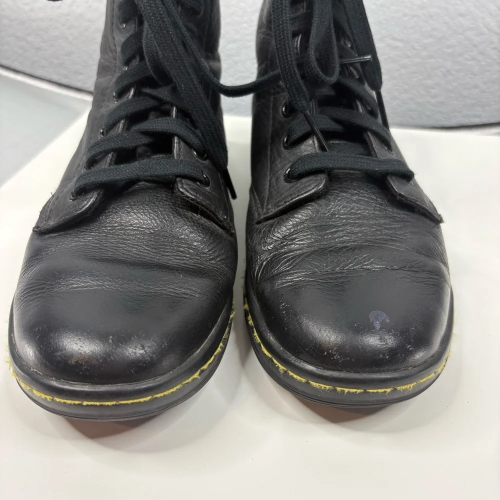 Doc Martens Leyton Women’s Leather Casual Boots - Picture 8 of 13